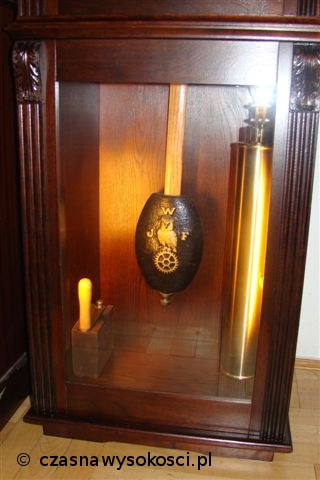 Dworcowy zegar firmy Johanna Friedricha Weule
