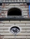 zegar na pałacu w Gościeszynie